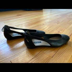NEW Paul Green Maureen black leather ballet flats (Size 8)